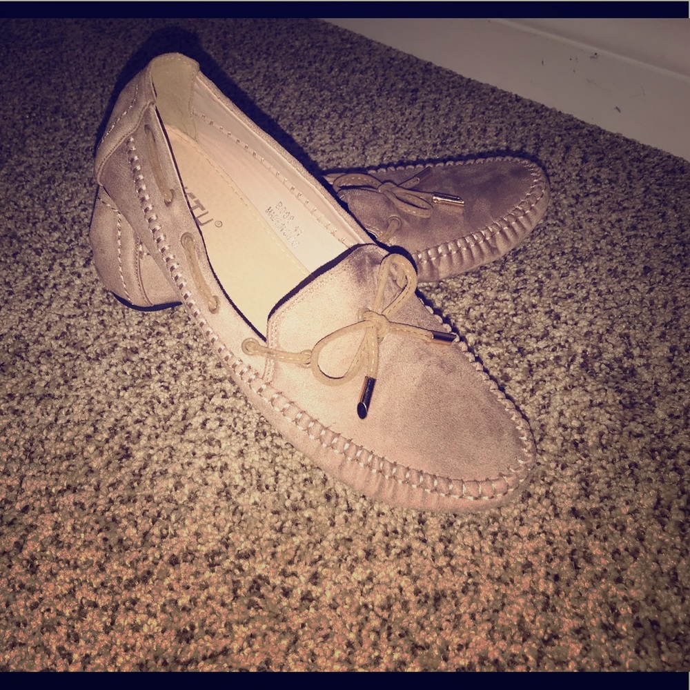 Siketu moccasins tan